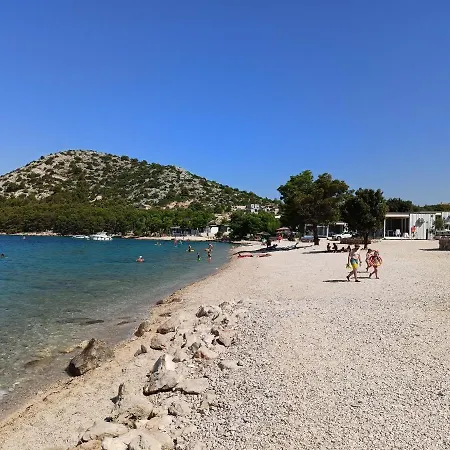 Buqez Resort, 51 Сasa de vacaciones Drage