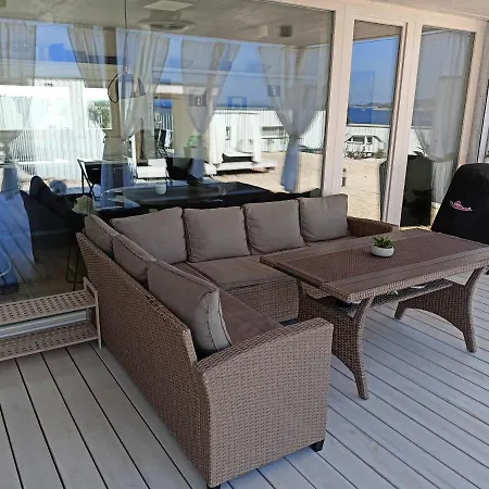 Buqez Resort, 51 Prázdninový dům *