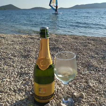 Сasa de vacaciones Buqez Resort, 51 Drage