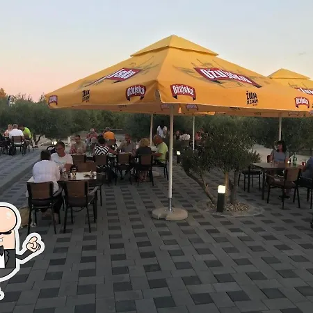 Buqez Resort, 51 *