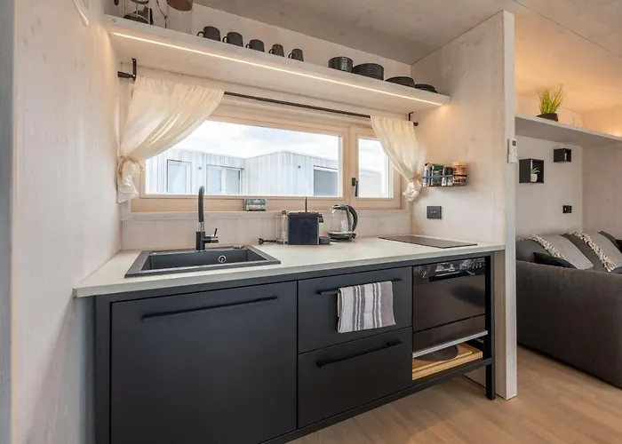 Buqez Resort, 51 * Драге